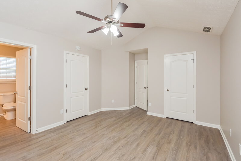 1,660/Mo, 210 Victoria Blvd Oxford, GA 30054 Main Bedroom View