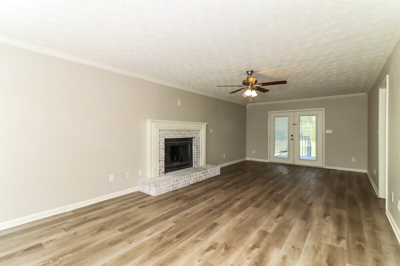 2,345/Mo, 1009 Trestle Dr Austell, GA 30106 Living Room View