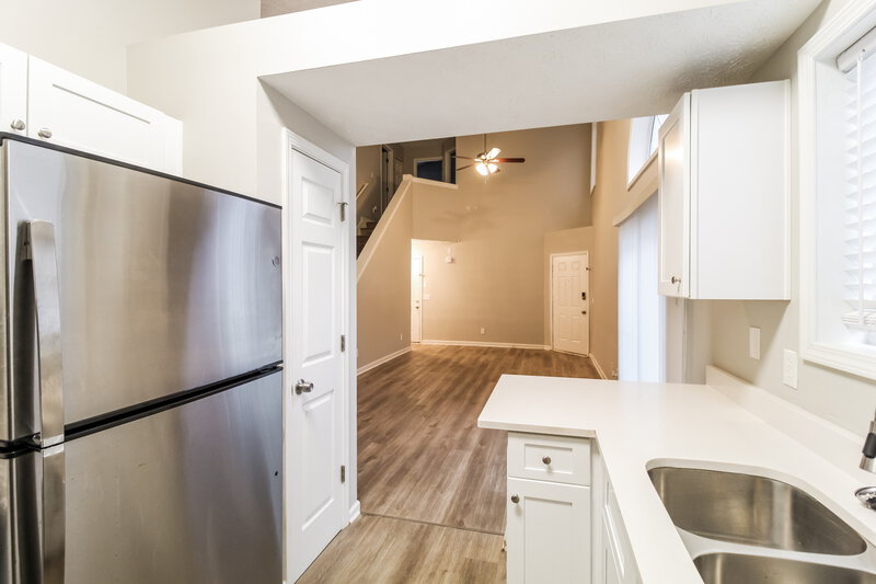 2,390/Mo, 3302 Avensong Village Cir Milton, GA 30004 Kitchen View