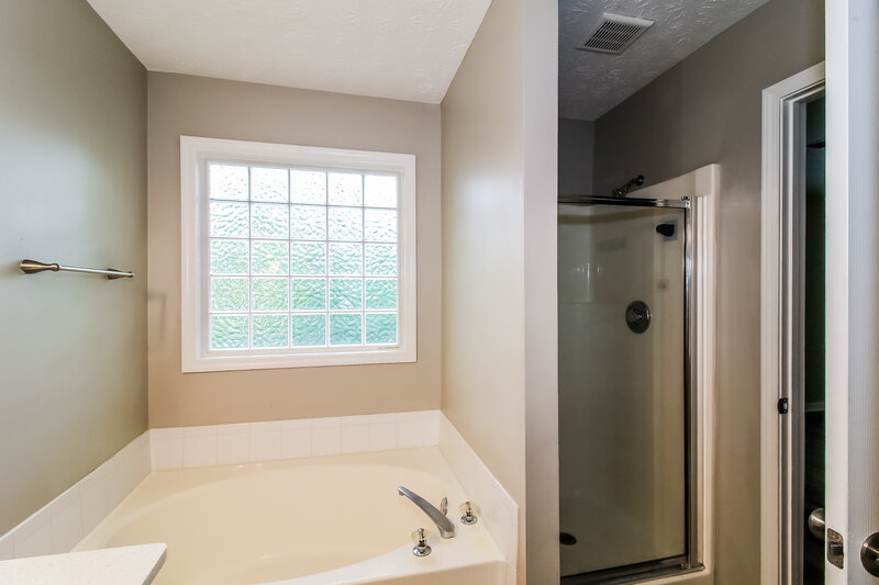 2,345/Mo, 216 Rivergate Ct Jonesboro, GA 30238 Bathroom View 2