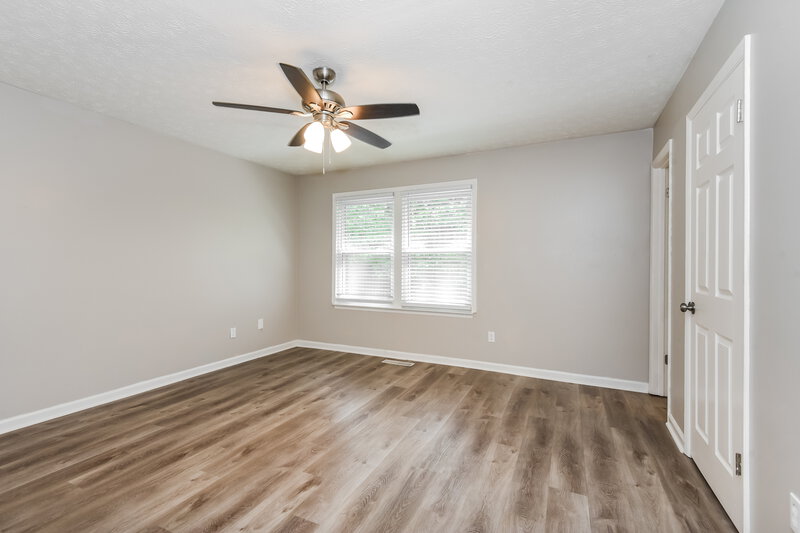 3,400/Mo, 10305 Virginia Pine Ln Alpharetta, GA 30022 Main Bedroom View