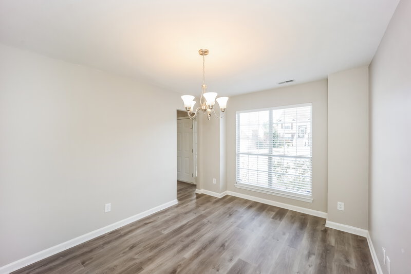 2,075/Mo, 239 Stallion Trl Riverdale, GA 30274 Dining Room View