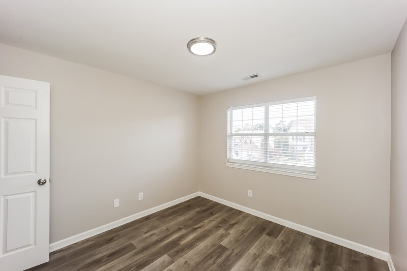 2,075/Mo, 239 Stallion Trl Riverdale, GA 30274 Bedroom View 4