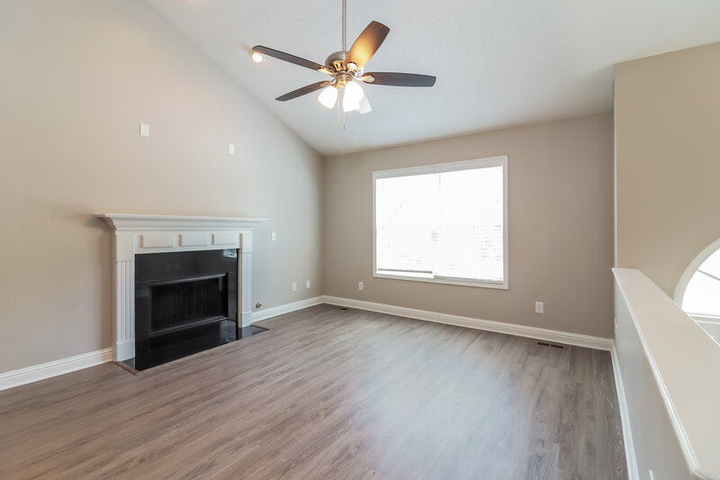 2,840/Mo, 374 Morning Star Dr Temple, GA 30179 Living Room View 2