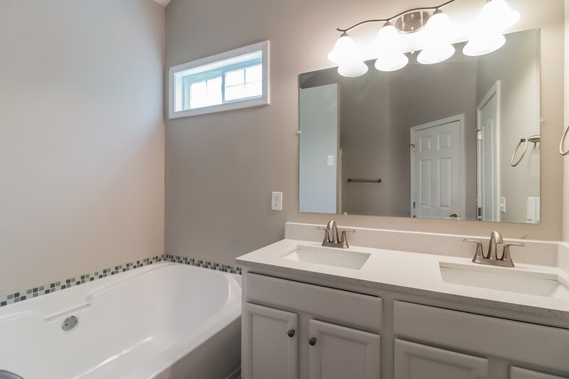 2,840/Mo, 374 Morning Star Dr Temple, GA 30179 Main Bathroom View