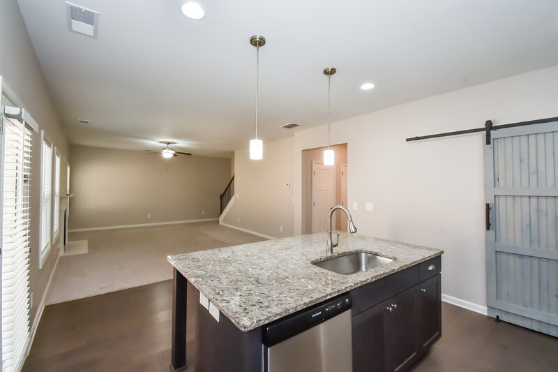 3,330/Mo, 378 Gladys Dr Bremen, GA 30110 Kitchen View 2