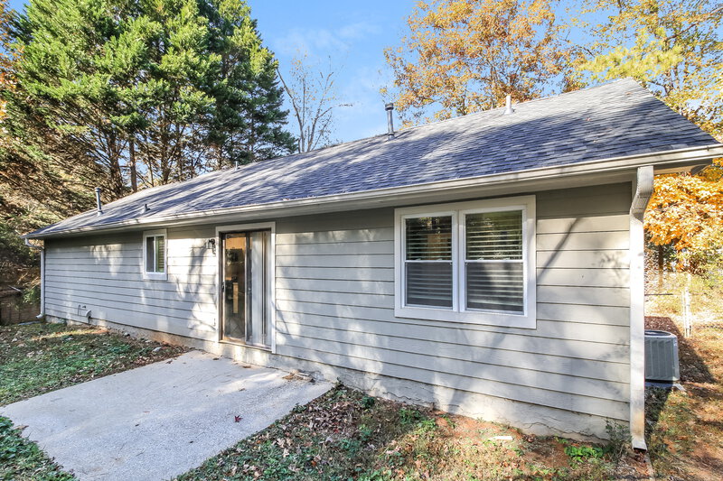 1,590/Mo, 108 Julie Ln Stockbridge, GA 30281 Rear View 2