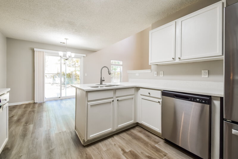 1,890/Mo, 3419 Sable Chase Ln Atlanta, GA 30349 Kitchen View 3