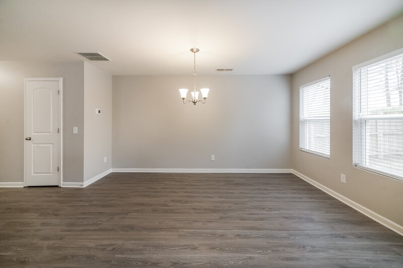 1,895/Mo, 42 Everette Cir Cartersville, GA 30120 Living Room View