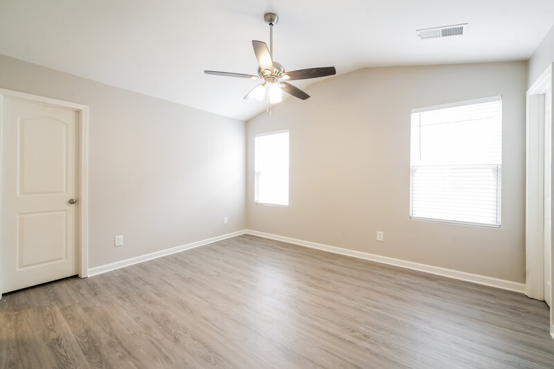 1,895/Mo, 42 Everette Cir Cartersville, GA 30120 Main Bedroom View 2