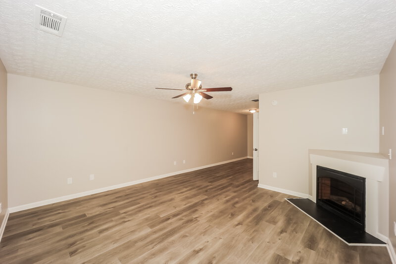 1,965/Mo, 1417 Arbor Place Dr Morrow, GA 30260 Living Room View