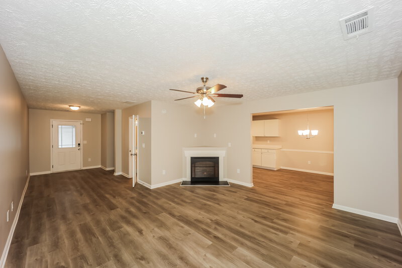 1,965/Mo, 1417 Arbor Place Dr Morrow, GA 30260 Living Room View 3