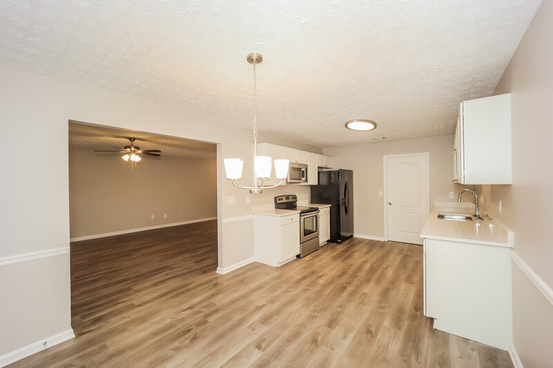 1,965/Mo, 1417 Arbor Place Dr Morrow, GA 30260 Dining Room View