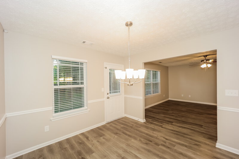 1,965/Mo, 1417 Arbor Place Dr Morrow, GA 30260 Dining Room View 2