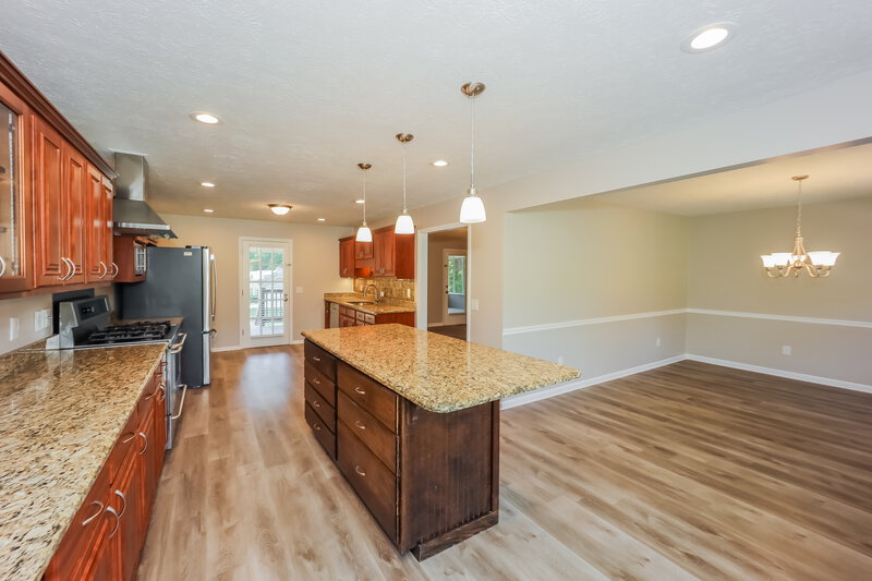 2,425/Mo, 3427 Highway 16 E Sharpsburg, GA 30277 Kitchen View