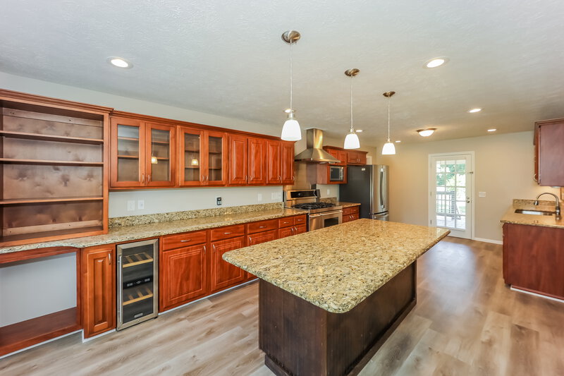 2,425/Mo, 3427 Highway 16 E Sharpsburg, GA 30277 Kitchen View 2