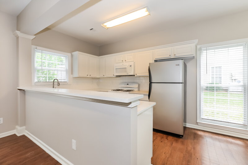 2,845/Mo, 715 Kimball Parc Ct Johns Creek, GA 30022 Kitchen View