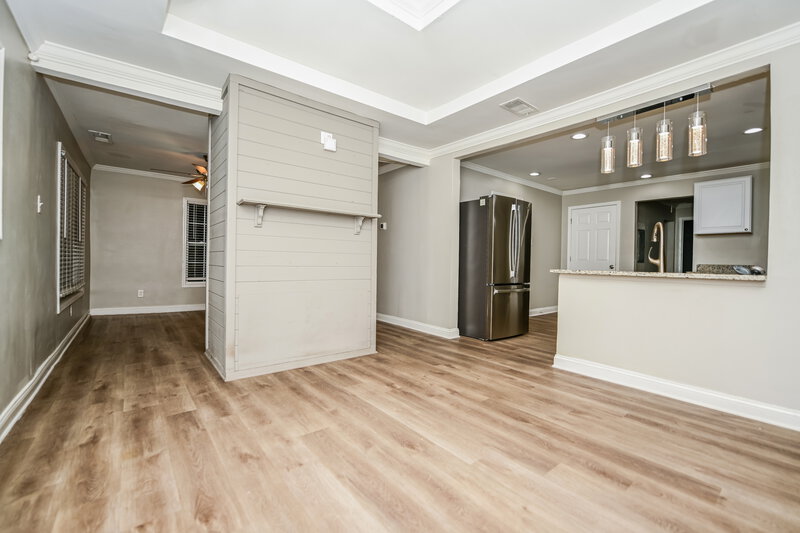 1,900/Mo, 1315 Dorsey St SW Atlanta, GA 30310 Dining Room View 2