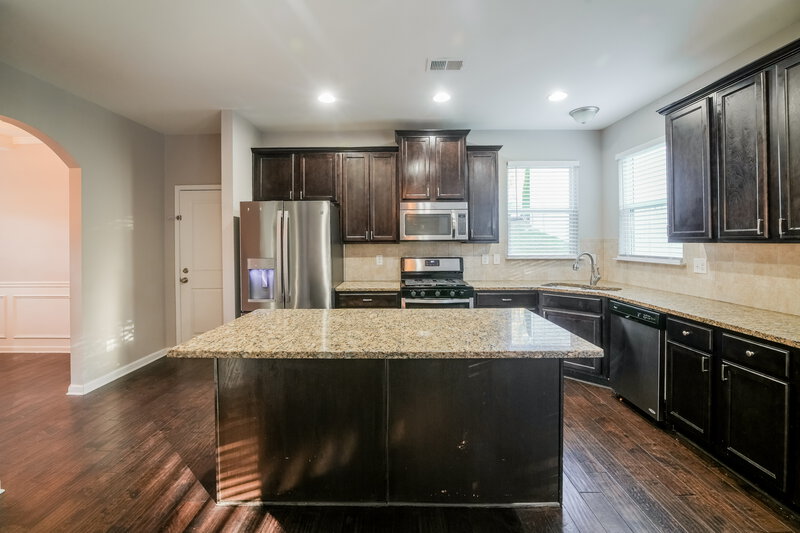 2,230/Mo, 4025 Tarnwood Pl Douglasville, GA 30135 Kitchen View
