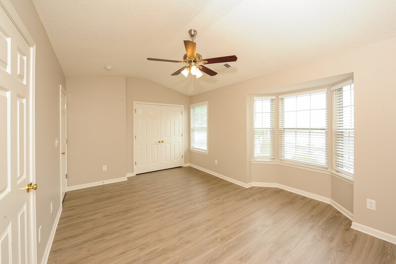 1,950/Mo, 10900 Wittenridge Dr Lot E2 Alpharetta, GA 30022 Main Bedroom View 2