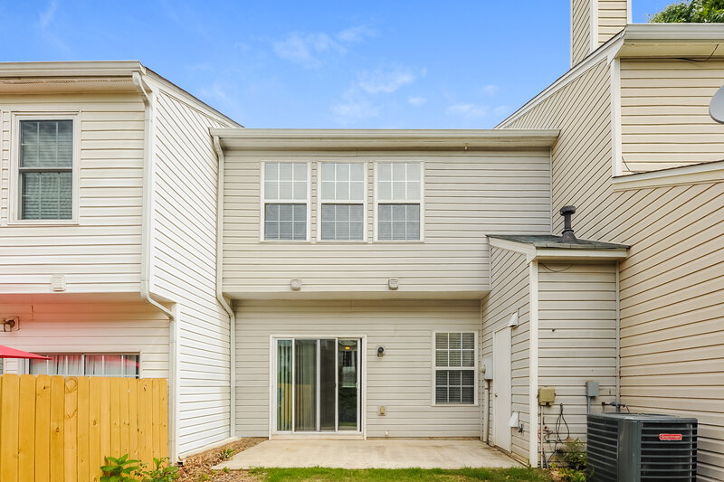 1,950/Mo, 10900 Wittenridge Dr Lot E2 Alpharetta, GA 30022 Rear View