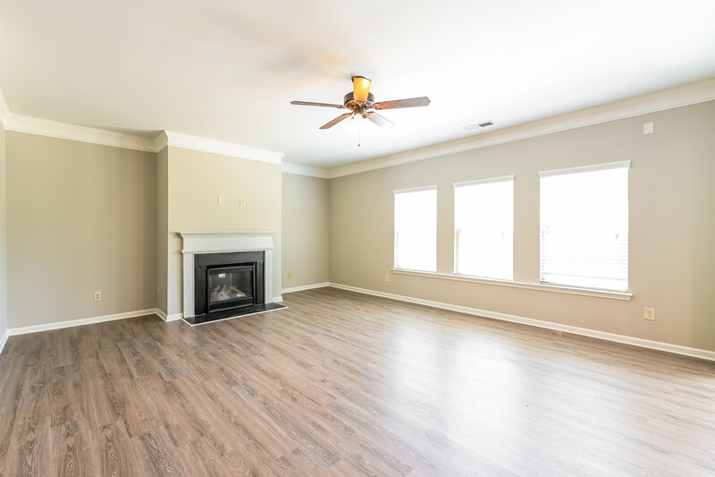 2,680/Mo, 1161 Sonoma Dr Unit 2 Lawrenceville, GA 30045 Living Room View