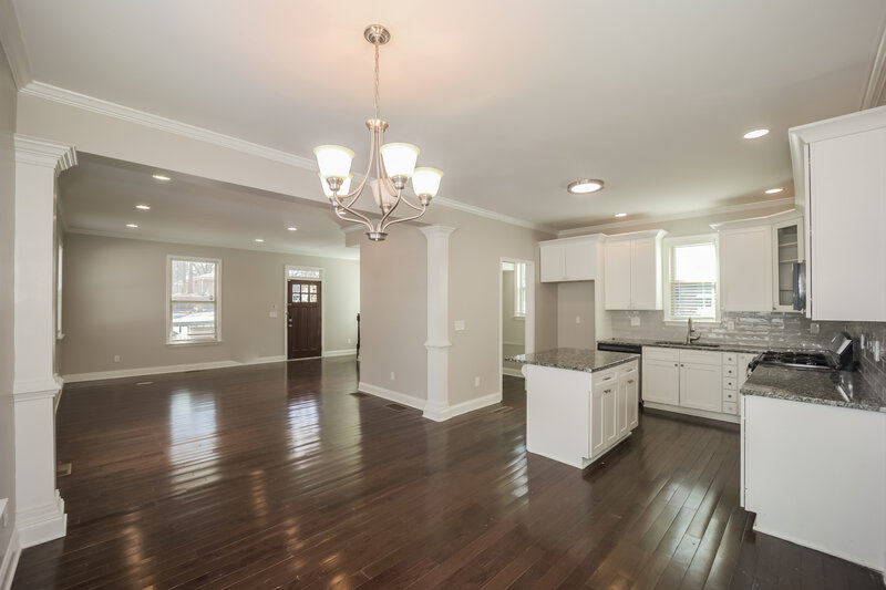 2,030/Mo, 1863 Phillips Ave East Point, GA 30344 Dining Room View