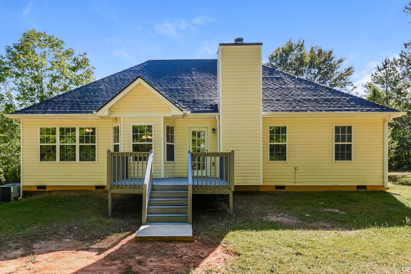 2,560/Mo, 20 Autumn Dr Bremen, GA 30110 Rear View