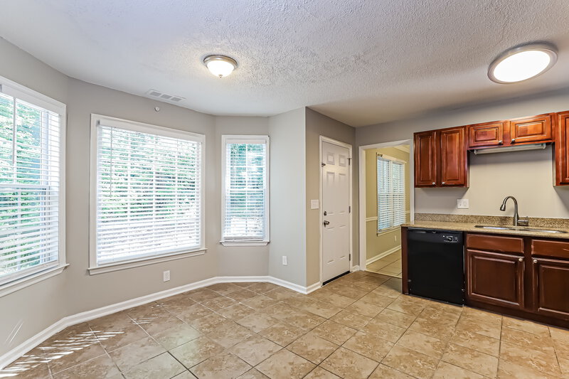 2,300/Mo, 230 Pine Bridge Trl Johns Creek, GA 30022 Kitchen View 2