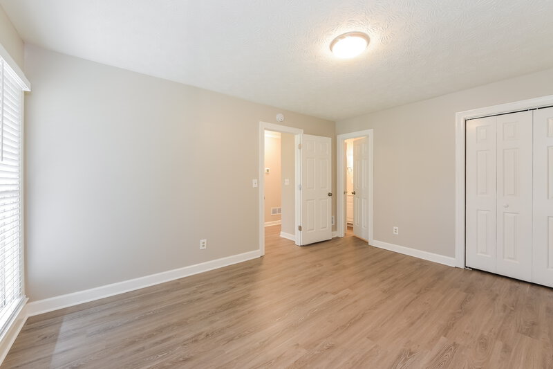 2,975/Mo, 231 Amsterdam Dr SW Lilburn, GA 30047 Bedroom View 3