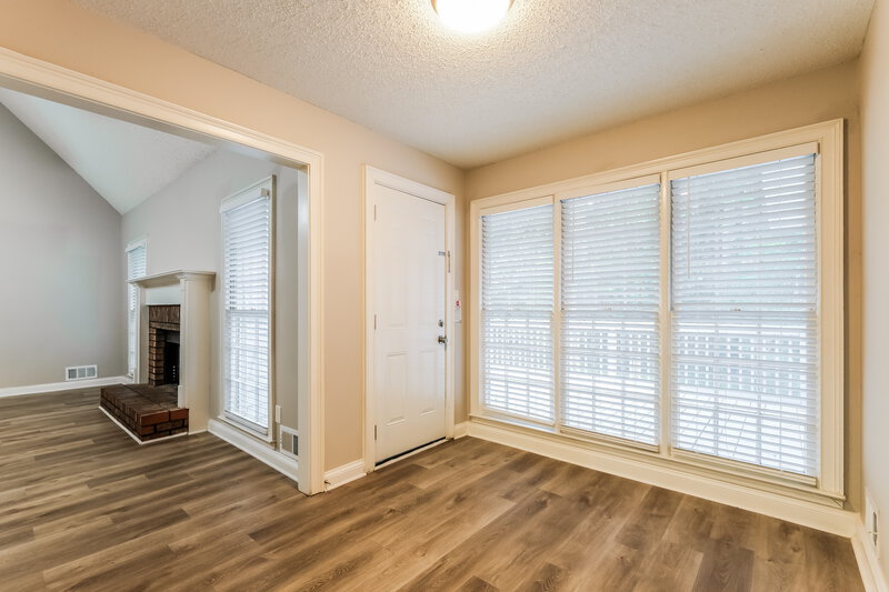 2,100/Mo, 51 Abbey Ln Dallas, GA 30157 Floorplan View 2