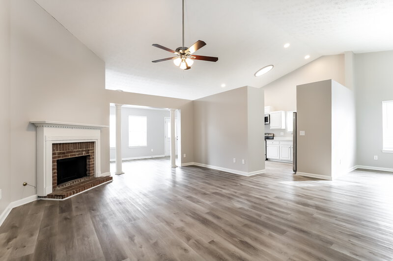 2,495/Mo, 3208 Bradford Pear Dr Buford, GA 30519 Living Room View