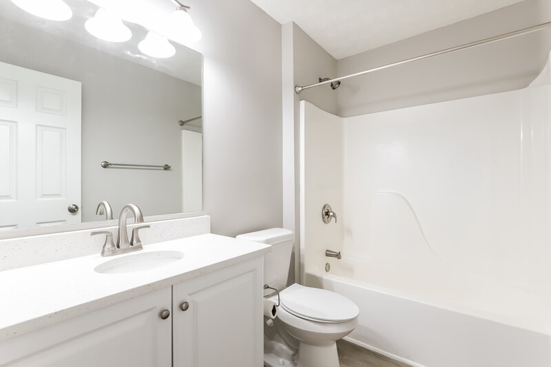 2,495/Mo, 3208 Bradford Pear Dr Buford, GA 30519 Bathroom View