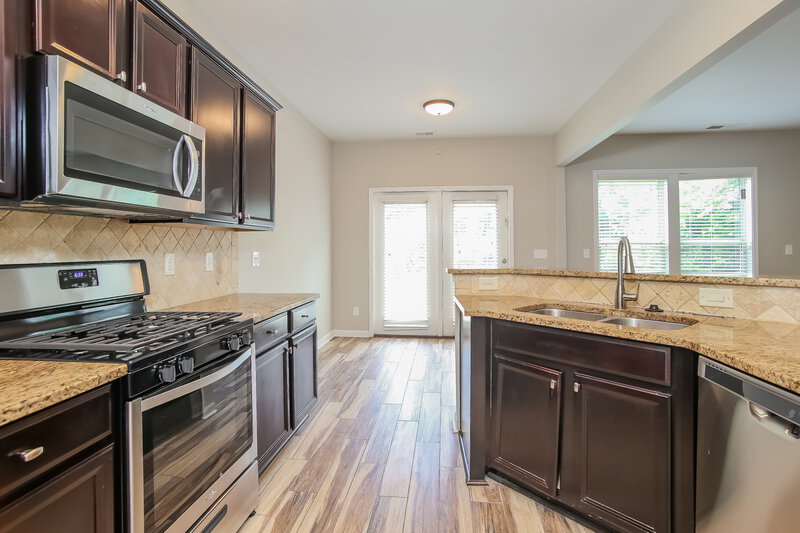 2,710/Mo, 3647 Archgate Ct Alpharetta, GA 30004 Kitchen View 2