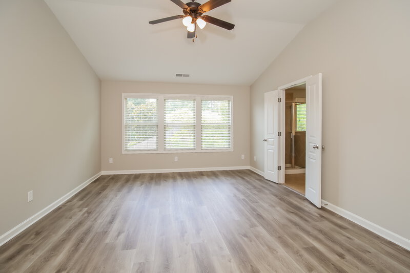 2,710/Mo, 3647 Archgate Ct Alpharetta, GA 30004 Main Bedroom View