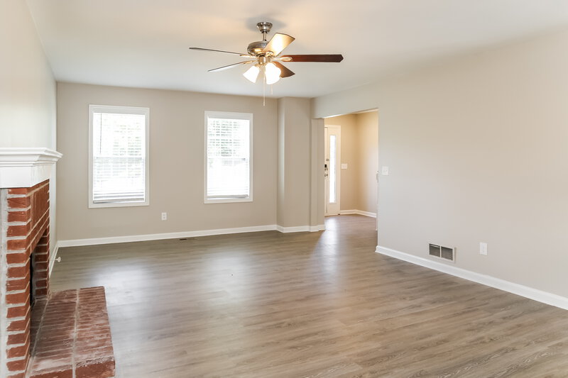 2,475/Mo, 4859 Wilkie Way NW Acworth, GA 30102 Living Room View 2