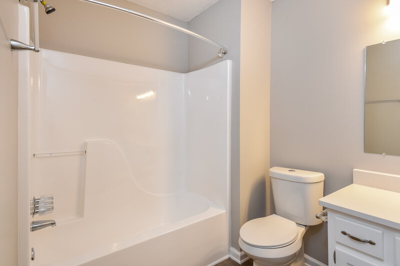 2,525/Mo, 580 Toonigh Rd Woodstock, GA 30188 Bathroom View
