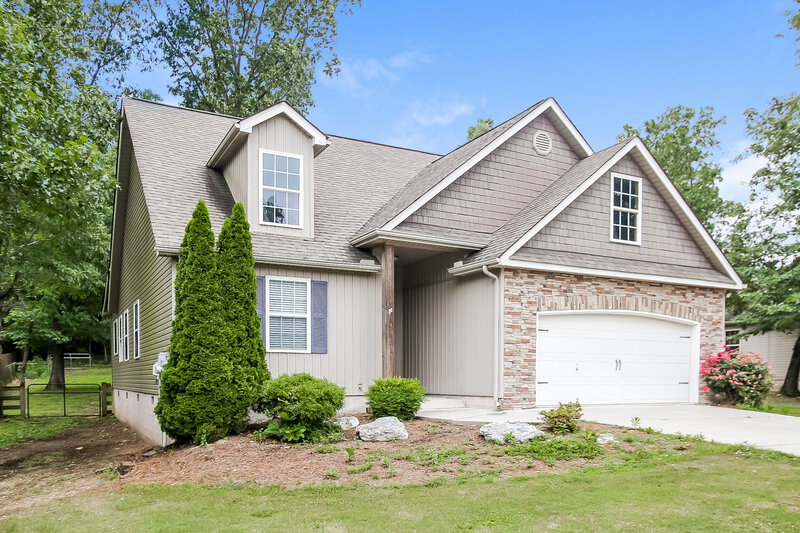 1,765/Mo, 305 Talon Dr SE Rydal, GA 30171 Front View