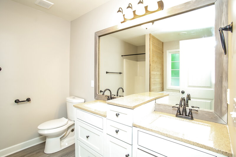 1,765/Mo, 305 Talon Dr SE Rydal, GA 30171 Main Bedroom View