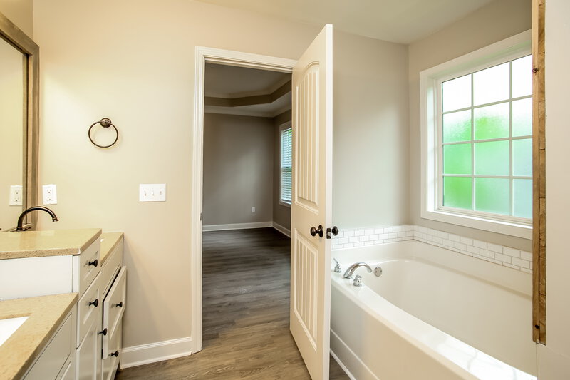 1,765/Mo, 305 Talon Dr SE Rydal, GA 30171 Bathroom View