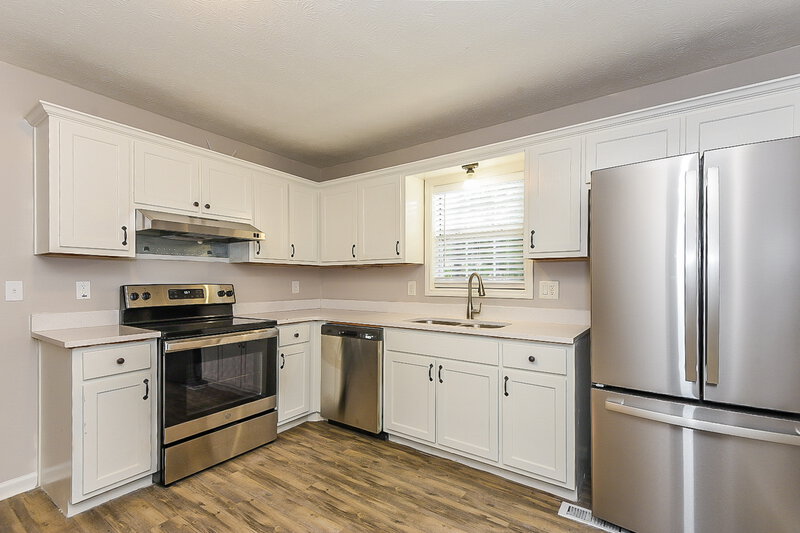 1,700/Mo, 114 Road 2 Cartersville, GA 30120 Kitchen View 2