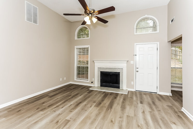 1,985/Mo, 11144 Chelsea Ln Hampton, GA 30228 Living Room View