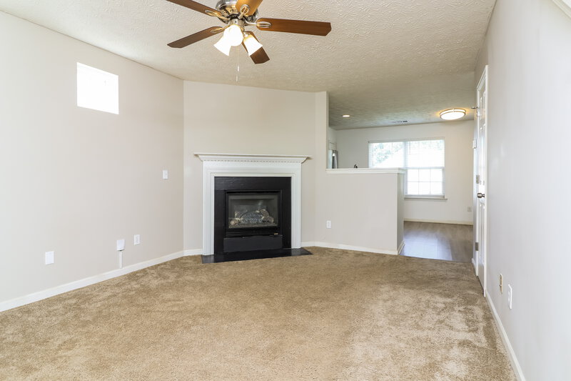 1,970/Mo, 141 Oak Grove Pl Acworth, GA 30102 Living Room View