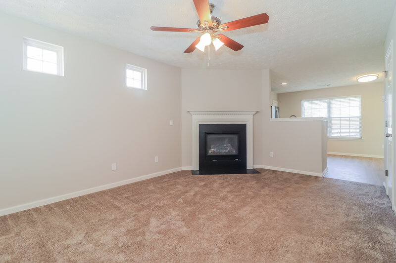 2,065/Mo, 141 Oak Grove Pl Acworth, GA 30102 Living Room View 2