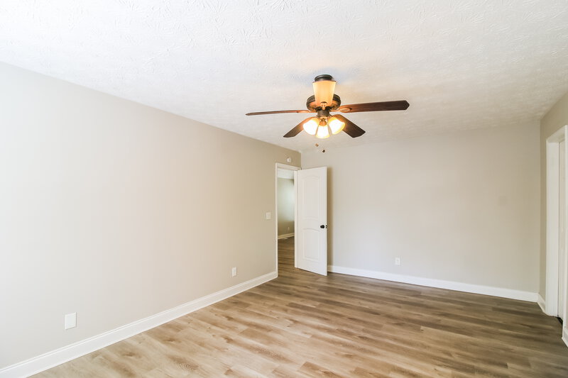 2,575/Mo, 1218 Raleigh Way Lawrenceville, GA 30043 Main Bedroom View 2