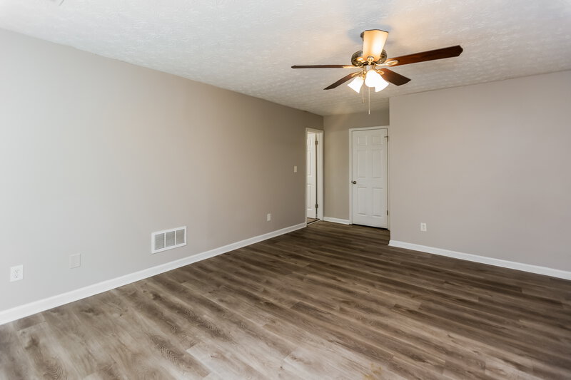 1,795/Mo, 6270 Beethoven Cir Riverdale, GA 30296 Main Bedroom View