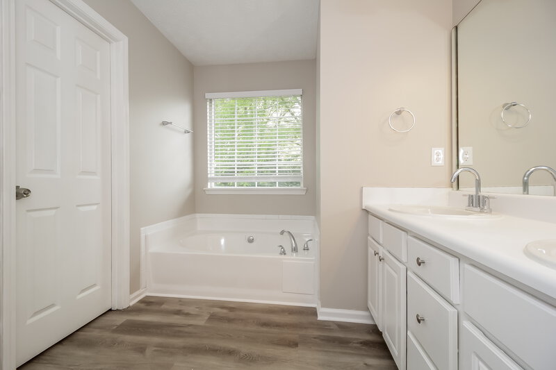 2,180/Mo, 3091 Noah Ct Acworth, GA 30101 Main Bathroom View