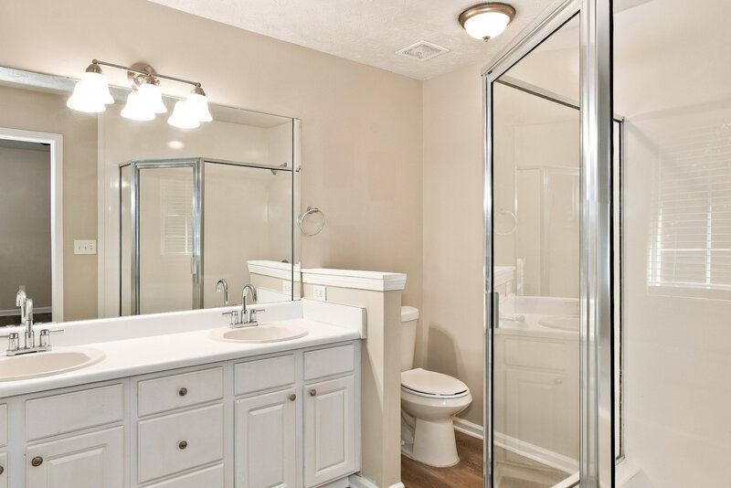 2,190/Mo, 3091 Noah Ct Acworth, GA 30101 V S Primary Bathroom View