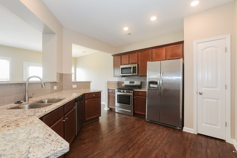 2,405/Mo, 3396 Baylor Cir McDonough, GA 30253 Kitchen View