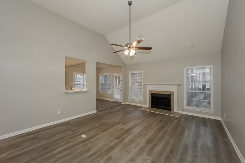 3,710/Mo, 30 Mosswood Ln Newnan, GA 30265 Living Room View